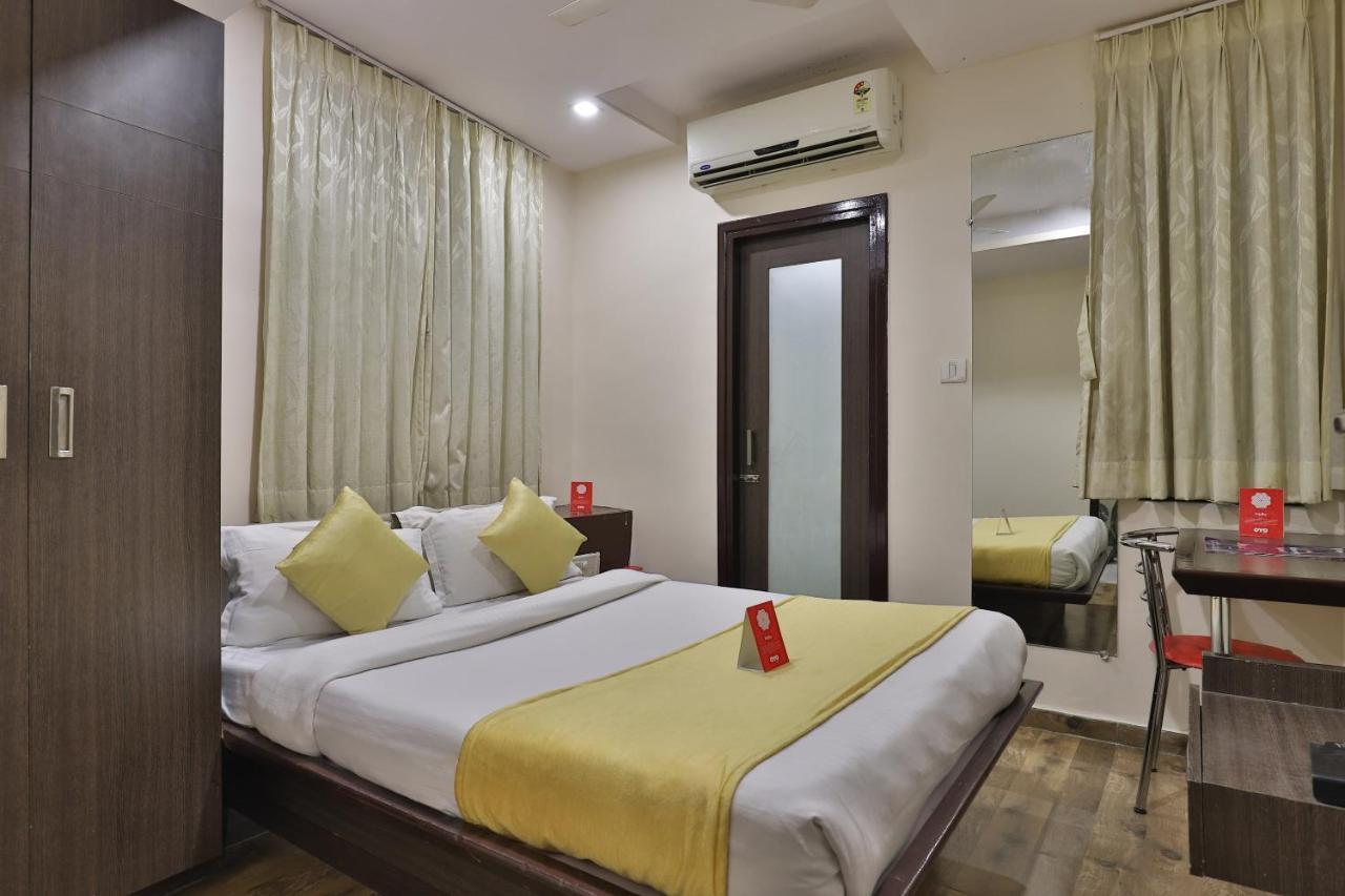 New Rajdhani Hotel Vadodara Eksteriør billede